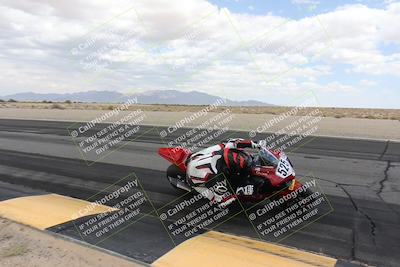 media/Apr-18-2025-CVMA Friday Practice (Fri) [[88baa45499]]/Racer 1/Session 6 (Turn 14 Inside)/
